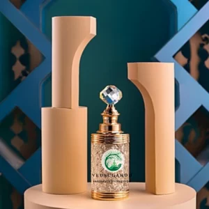 Gift box with marble look bottle